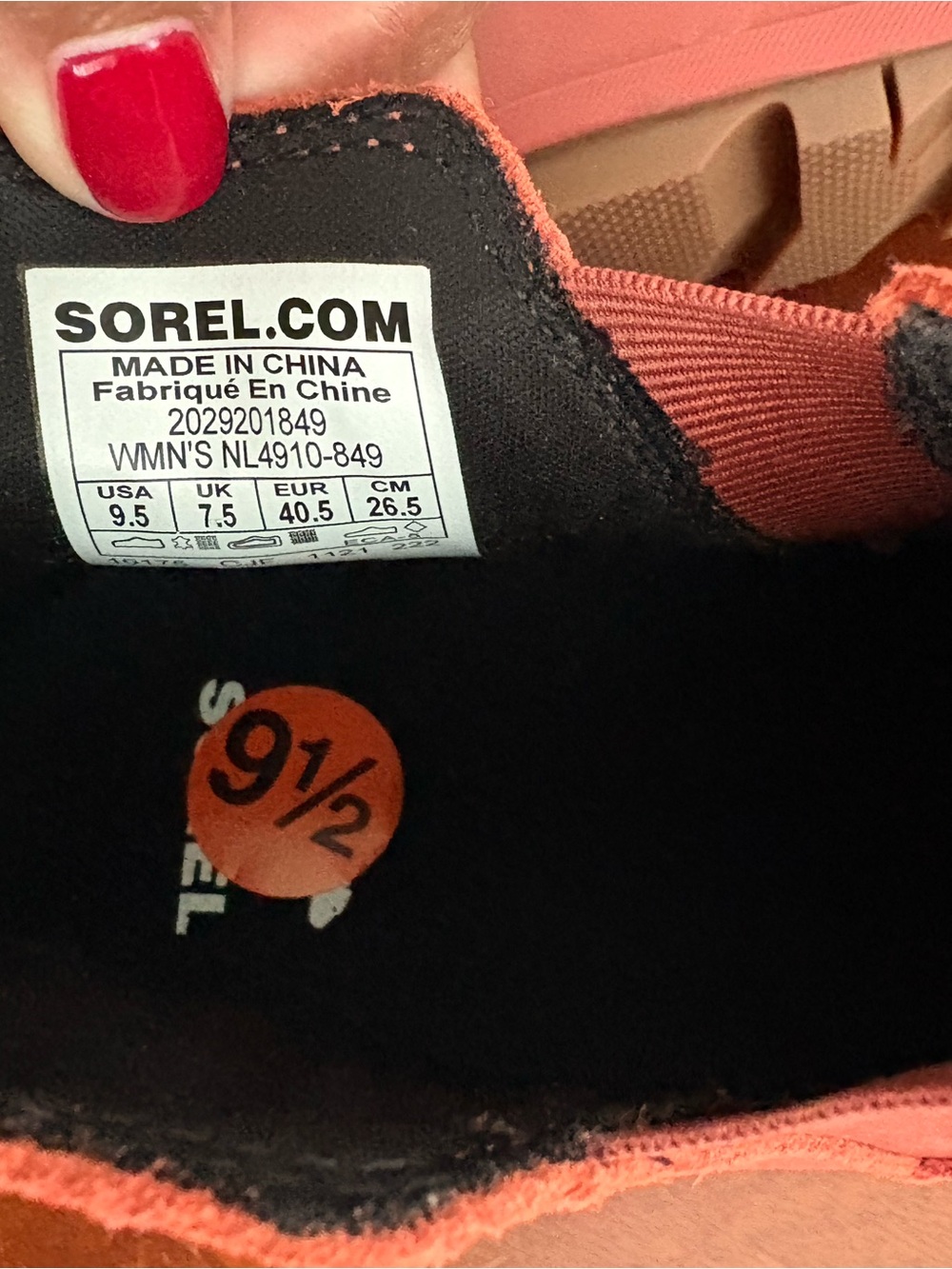 Sorel Red Suede Chelsea Ankle Boots - Picture 10 of 10